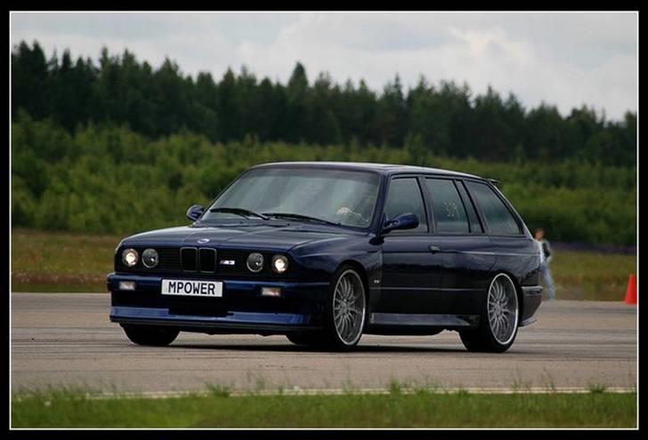 BMW Billeder - Opdateres løbende -  - BMW E30 M3 Touring, de er så sjældne, at hvis man vil have en, så skal man selv bygge den, de findes nemlig slet ikke hehe billede 181