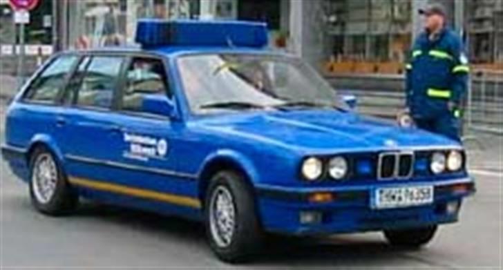 BMW Billeder - Opdateres løbende -  - Schweizisk BMW E30 Touring patruljevogn billede 272