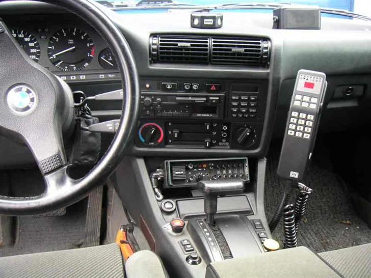 BMW Billeder - Opdateres løbende -  - Sådan så patruljevognene ud indvendigt, nederen med aut.... billede 274