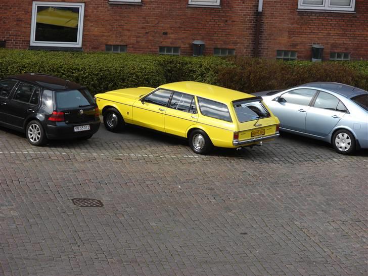 Svanbjerg Slæberen: Ekstra materiale.... - Se hvor den lyser op. på den hårde stenbro! billede 8