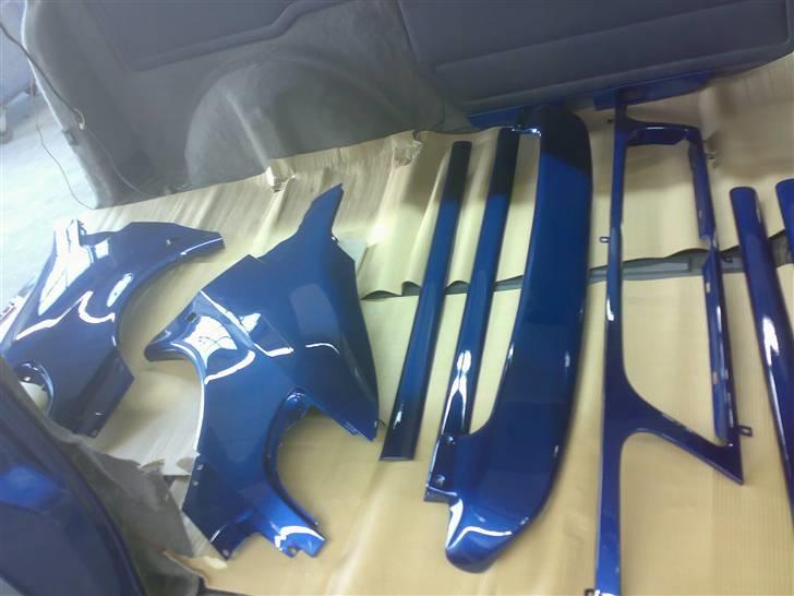 Min arbejdsplads (autolaker) - Ny malet vito i metal blå billede 24