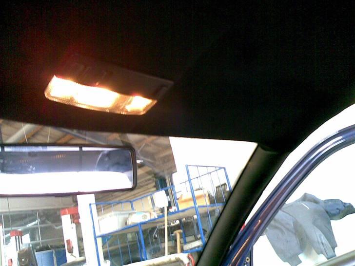 Guide til maling af interiør (Fra skrot til slot) - Sort loft og ny lampe.. billede 15