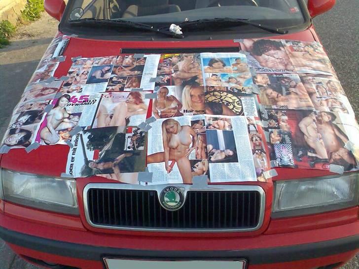 Porno-Bilen - Strandvejen et sted omkring/tæt ved Helsingør - Taget D. 16/04-07 billede 2