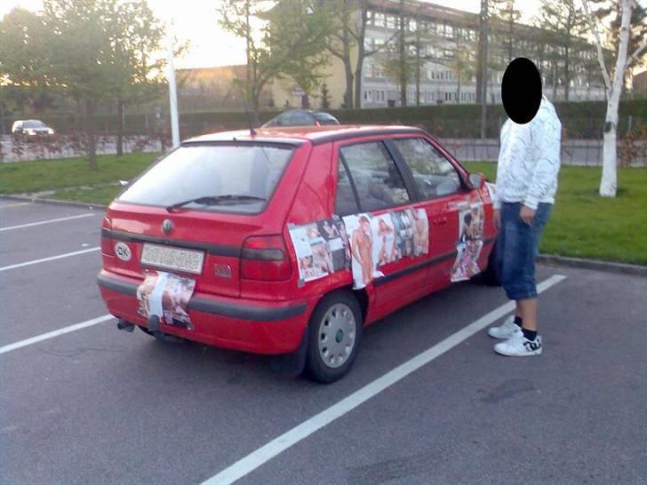 Porno-Bilen - En parkeringsplads i Rødovre, lidt senere på dagen - Taget D. 16/04-07 billede 8