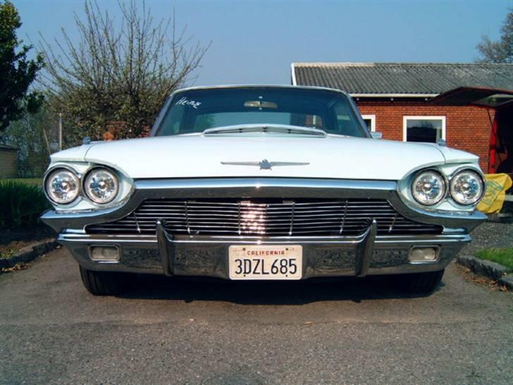1965 Ford Thunderbird *SOLGT* - Alt chrome på bilen er NYT ! billede 5