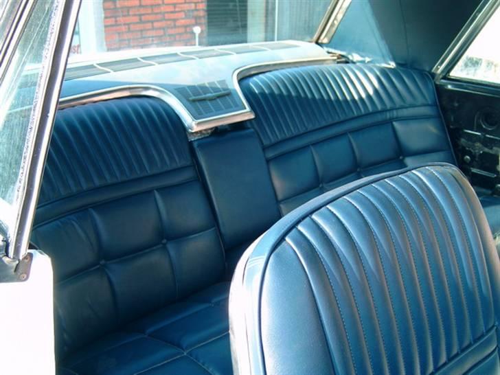 1965 Ford Thunderbird *SOLGT* - Her er der så lavet en helt ny kabine til den. billede 10