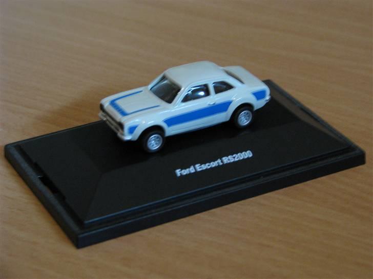 Mine Modelbiler (Flest Ford) - Escort RS2000 mk1 Scala micro billede 1