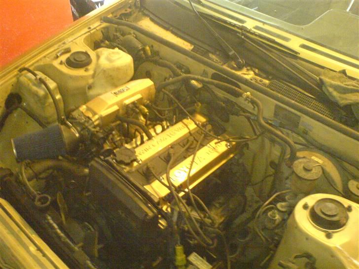 Toyota Corolla Coupé AE86 - Ja det pyntede da lidt på det, i forhold til hvordan det så ud før. billede 19