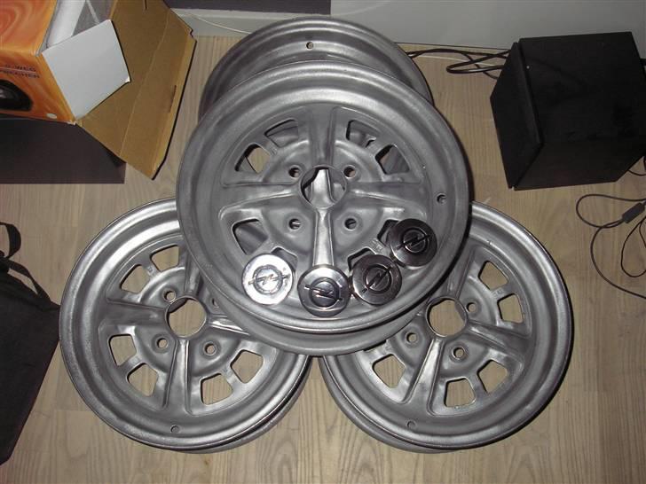 Opel Kryds fælg projekt (Færdigt) - Her er de så alle sammen. Flere billeder kommer senere. billede 5