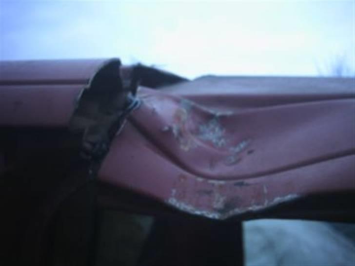 T4-Trailer projekt - Der blev skåret og hamret billede 4