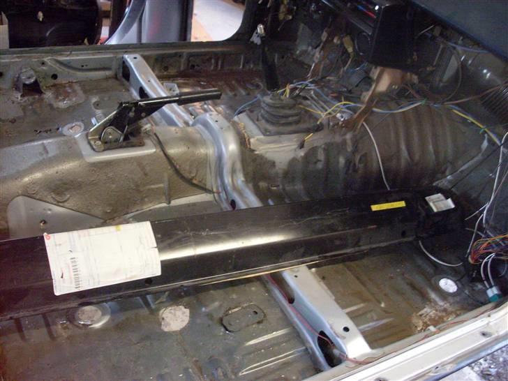 AE86 Renovering - Nyt sidepanel billede 16