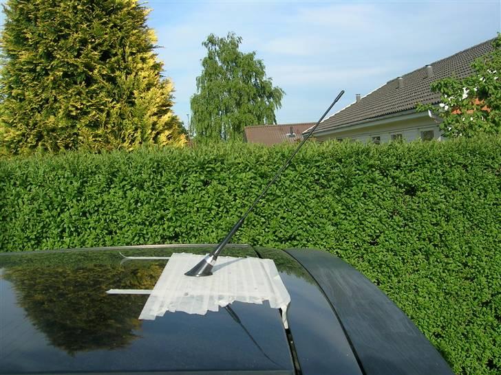 16v antenne på Golf 3 - Bor hul og prøvemontere billede 2