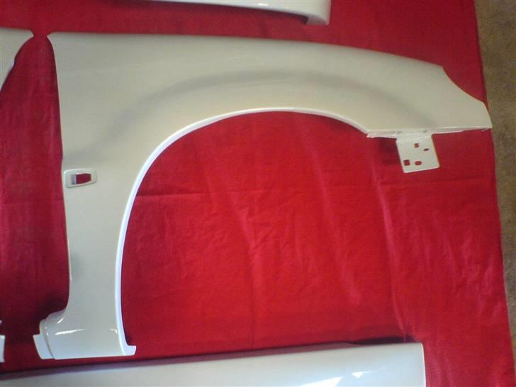 Citroen Saxo VTS 8V projekt/styling UPDATE 7-7-08 - Forskærmen med indspartlet skærmforøger.. Rigtig tilfreds med resultatet billede 42