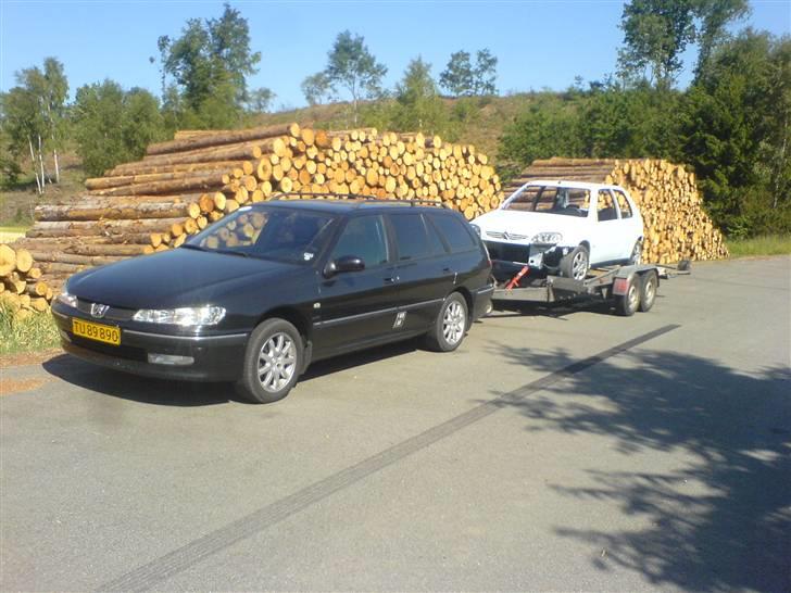 Citroen Saxo VTS 8V projekt/styling UPDATE 7-7-08 - På vej ind på arbejdet for at få lagt motor i. billede 74
