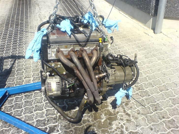 Citroen Saxo VTS 8V projekt/styling UPDATE 7-7-08 - Motor billede 77