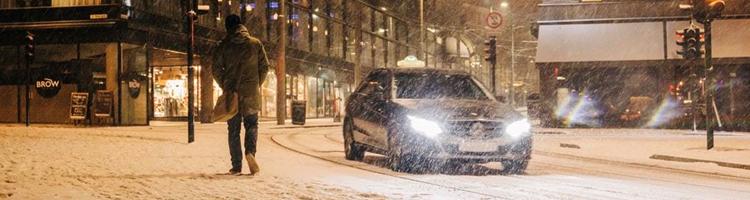 Frost, sne og slud? Forbered din bil på vinteren 