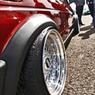 Low'n'slow @ vag cars!  