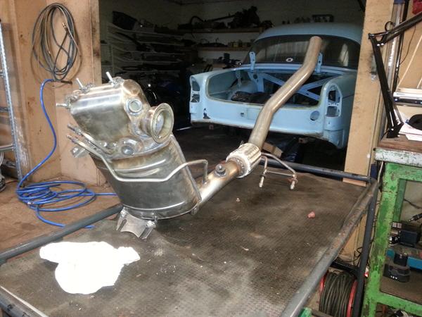 Gæt et udstødning ;)