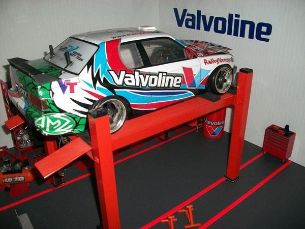 Lave en 1:10 størrelse 2- eller 4-søjlet lift