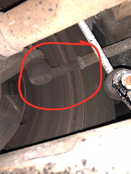 Peugeot 206 - Noget går på højre forhjul