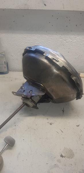 Vacum/bremse forstærker.