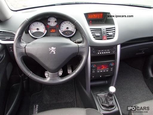 Becker Radio i Peugeot 207?