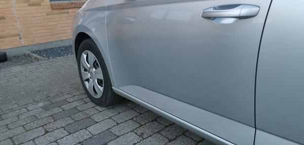 Farveforskel efter lakreperation