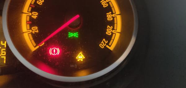 Esp-Lampe lyser næsten altid 