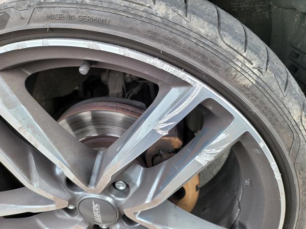 Ekstremt dybe ridser i fælg, kan det reddes?