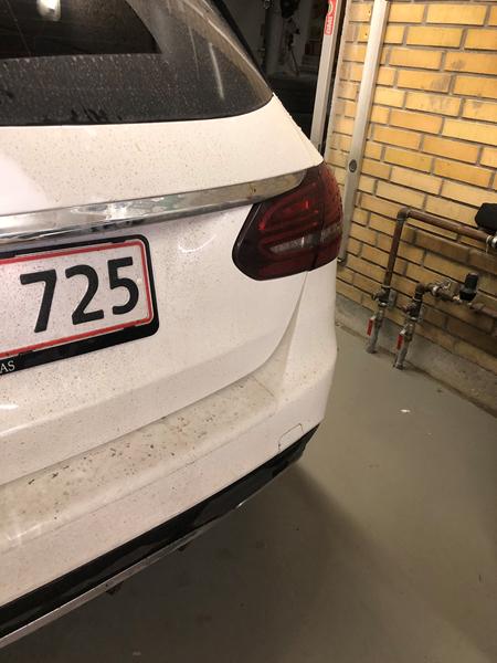 Liste på bagklap mercedes c220