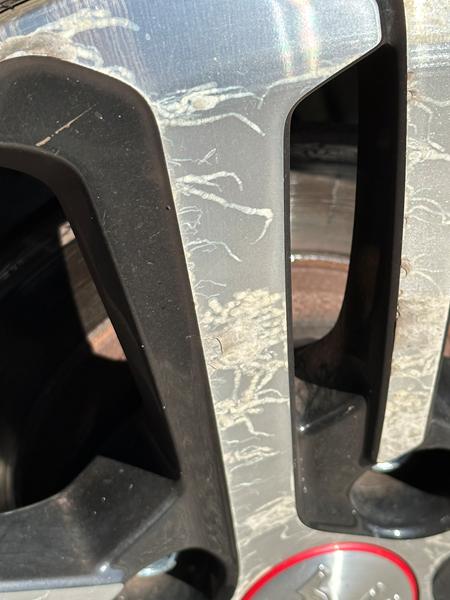 Korrosion på alufælge?