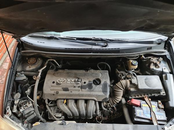 Servo beholder Toyota Corolla 1,6 2005