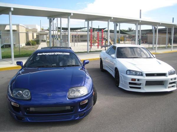 Supra VS Skyline? 