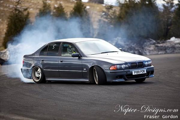 Ny bil. Diesel og baghjulstræk? :)