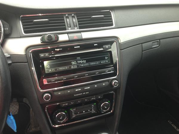 Skoda Superb. Pille SWING radio ud!