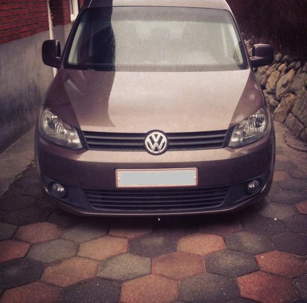 Tågelygte pære i VW Caddy/Touran 2012...?