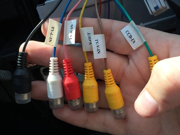 Bakkamera til hvilket stik?