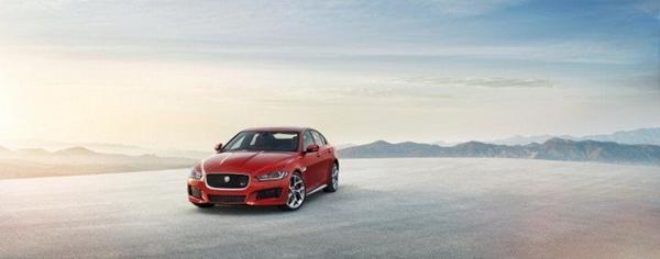 B-News: Jaguar XE, Pegeout 308 GTI.