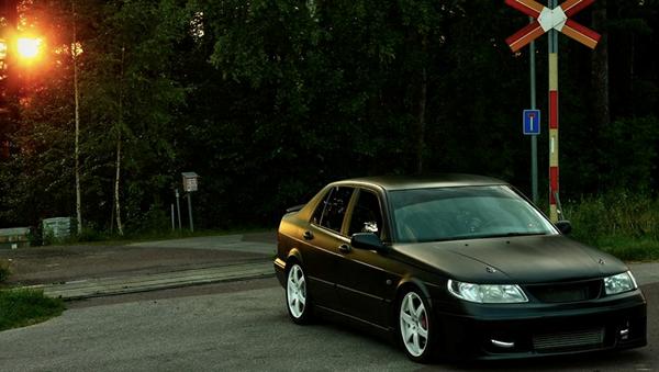 9-5 fra 99 anden front