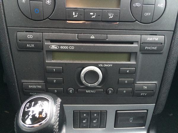 Ford Mondeo 2006 Radio ramme
