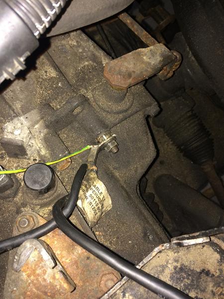 Peugeot 206 - stel kabel i motorrum