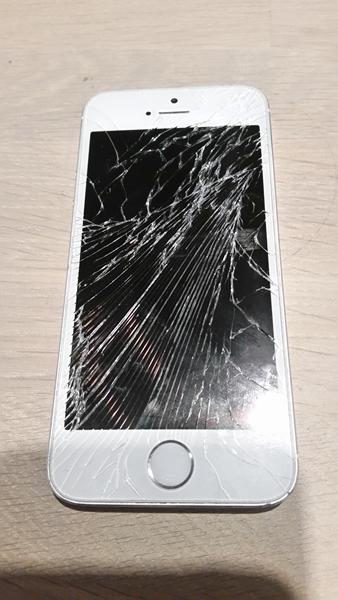 skifte front glas på iPhone 5s