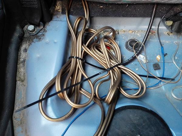 Kan stelkabel give generatorlyd?