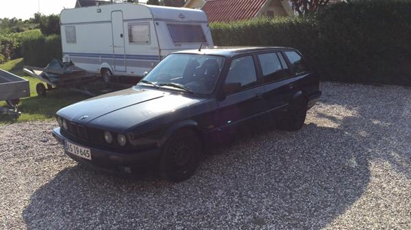 BMW E30 Touring. 320i 2.8