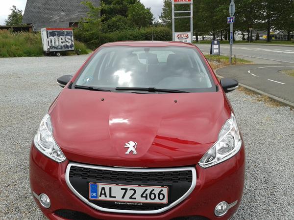 tågelys Peugeot 208