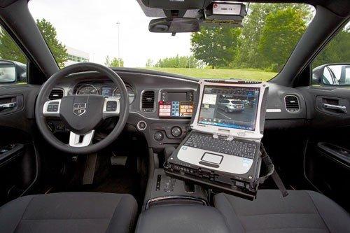 comtuper bord til bilen