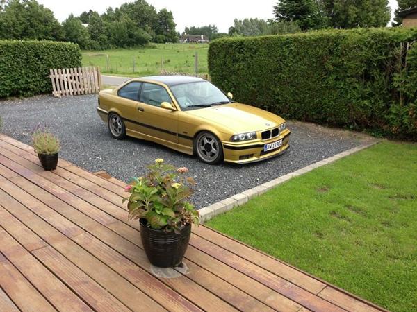 Hjælp med at finde min gamle BMW 318is 