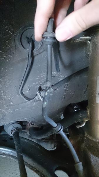 ABS ledning slidt hul