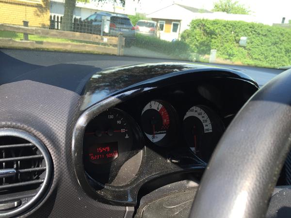 Folie på speedometer cover?