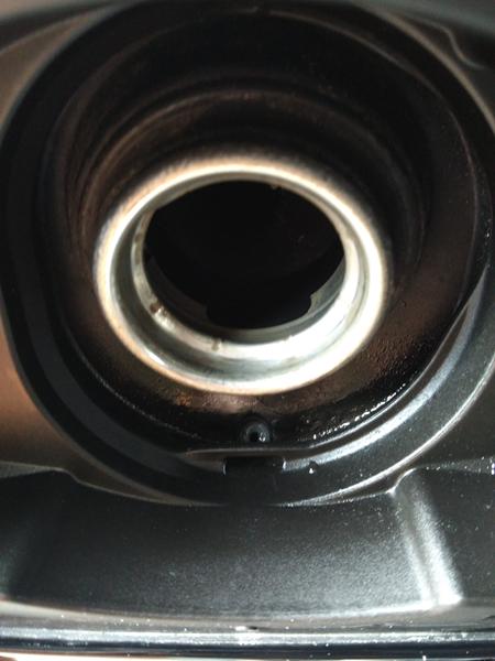 Audi a6 2010 dræn ved benzindækslet? 